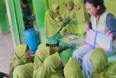 Layanan Perpustakaan Keliling Jangkau Sekolah Pedesaan di Cilacap