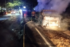Minibus Terbakar di Danaraja Banyumas, Diduga Korsleting Listrik, Kerugian Capai Rp130 Juta