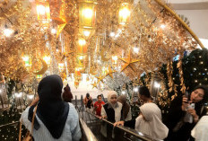 Libur Hampir Usai Warga Masih Padati Mal di Purwokerto