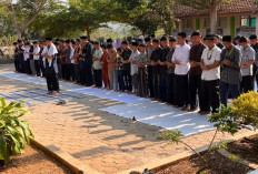SMP Muhammadiyah 1 Kroya Gelar Salat Istisqa di Hari Santri
