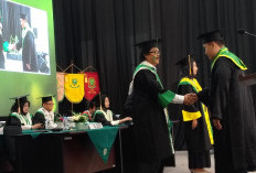 Wisuda Keempat Unperba Purbalingga, 11 dari 70 Lulusan Berprestasi