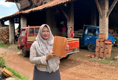 Pengrajin Genteng Kebumen Sambut Program Gentengisasi Prabowo 