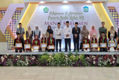 393 Siswa MAN 2 Kebumen Jalani Wisuda