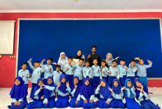 Mahasiswa Internasional UMP Perkuat Pembelajaran Bahasa Asing Siswa SD Budi Mulia Muhammadiyah Adiwerna