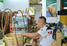 Mukodas dan Perkakas Kayu yang Mengantarkan Dawet Ayu ke Papua
