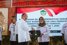 176 ASN Banyumas Terima SK Pensiun, Bupati: Tetap Mengabdi untuk Masyarakat