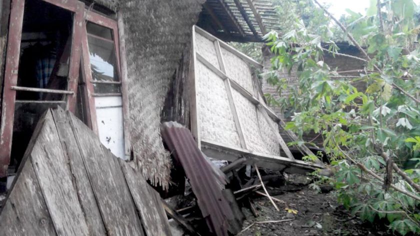 Diterjang Puting Beliung, Belasan Rumah di Kutasari dan Pamijen Alami Kerusakan